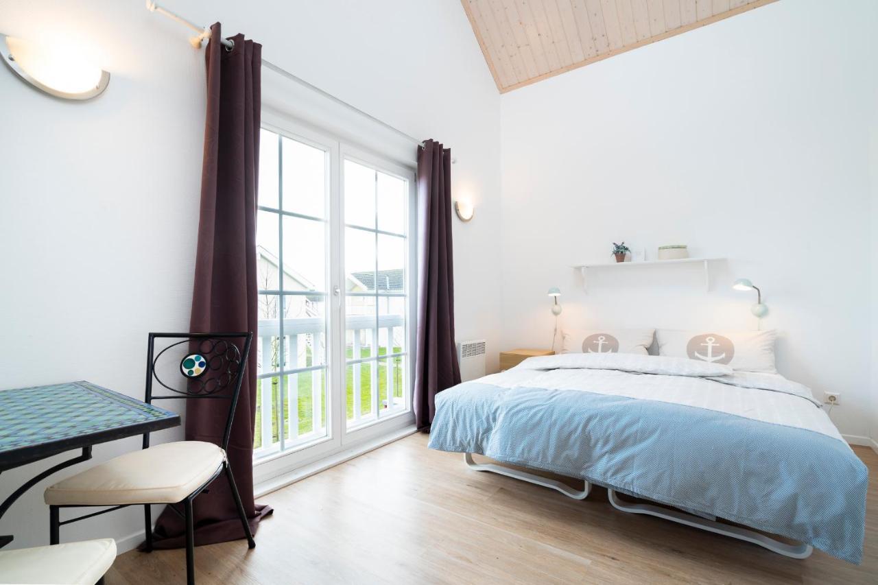 Iris Strandhus Sierksdorf Buitenkant foto