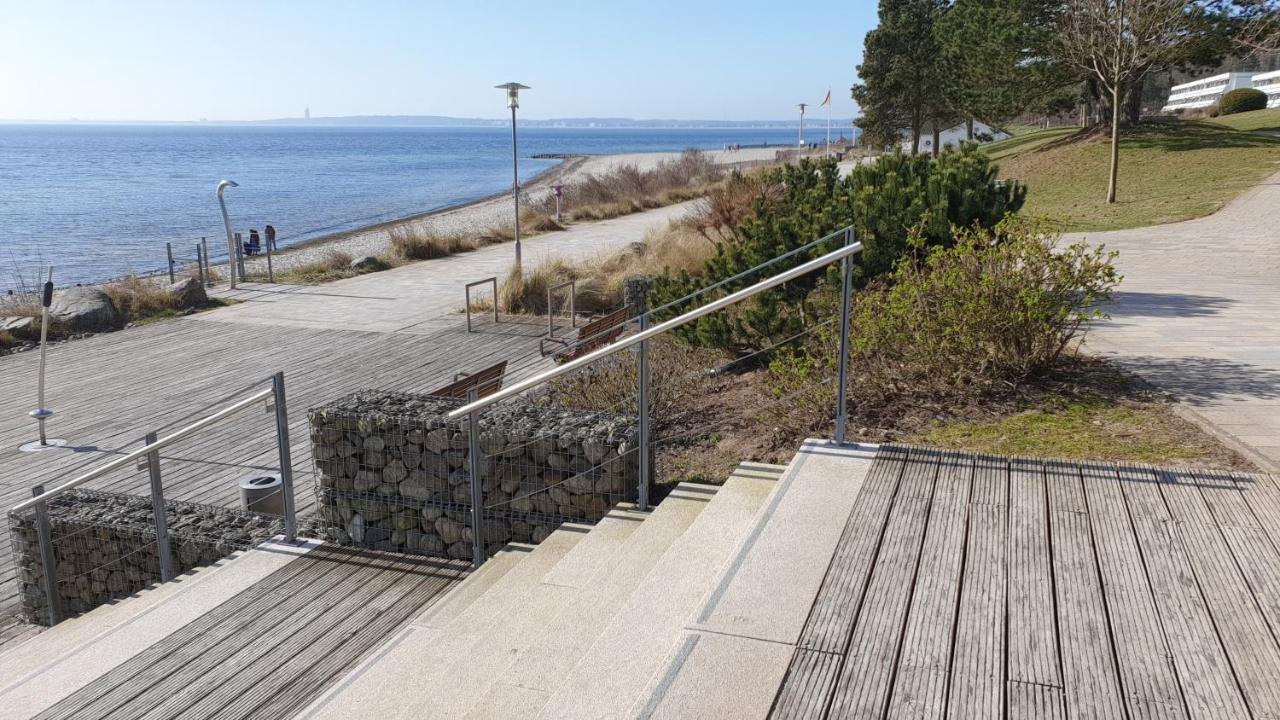 Iris Strandhus Sierksdorf Buitenkant foto